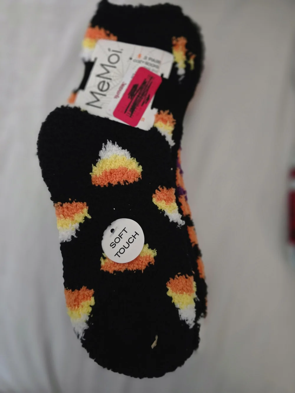 Memoi Cozy Fuzzy Crew Socks - Black & Orange Candy Corn Stripe 3 pc